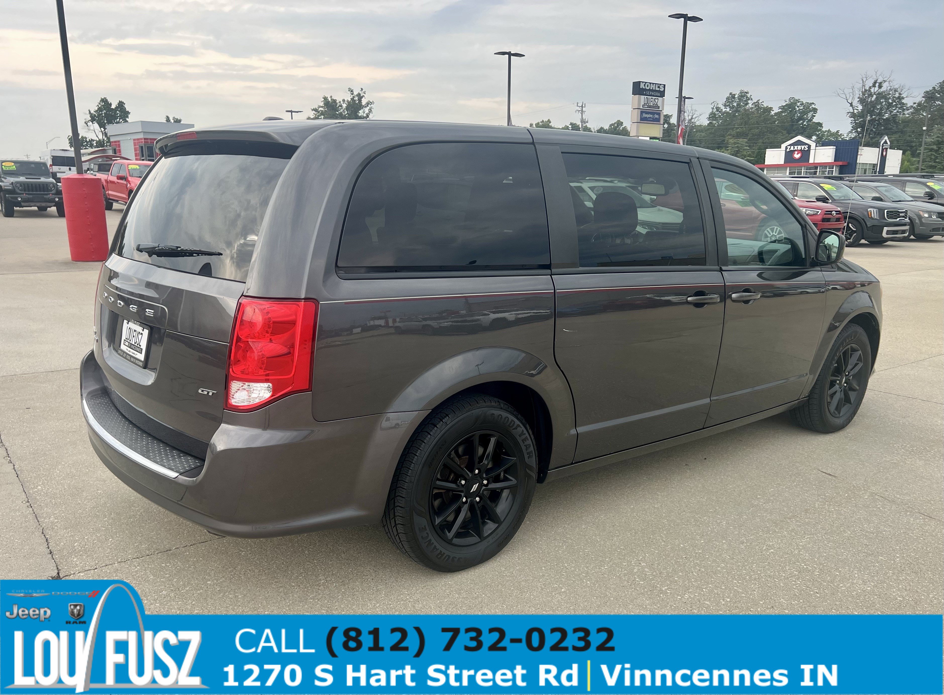 Used 2020 Dodge Grand Caravan GT FWD image 7