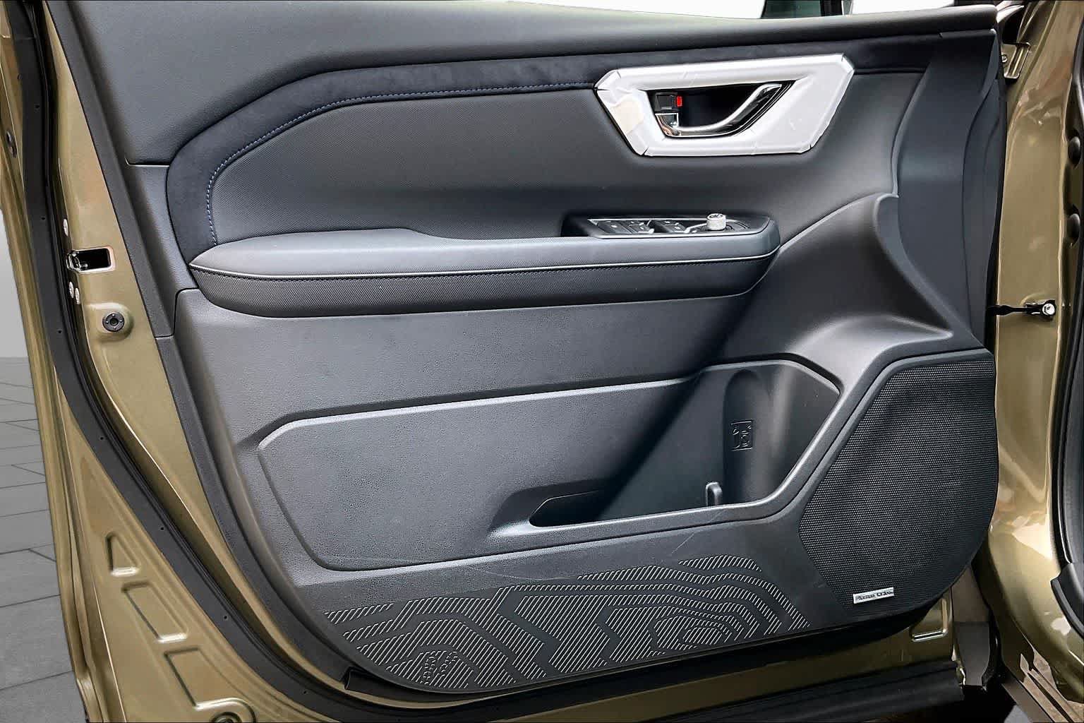 New 2026 Subaru Forester Limited AWD/4WD image 10