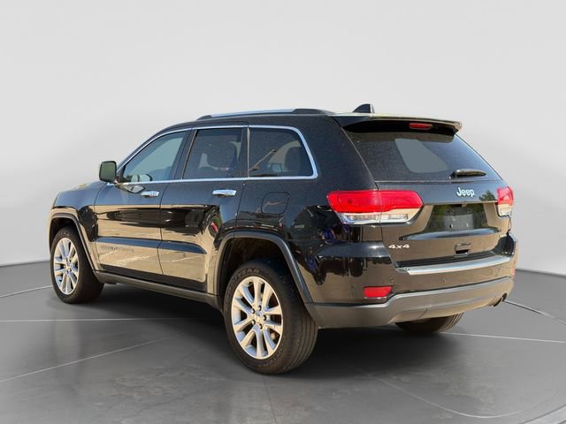 Used 2017 Jeep Grand Cherokee Limited w/ Luxury Group II image 6