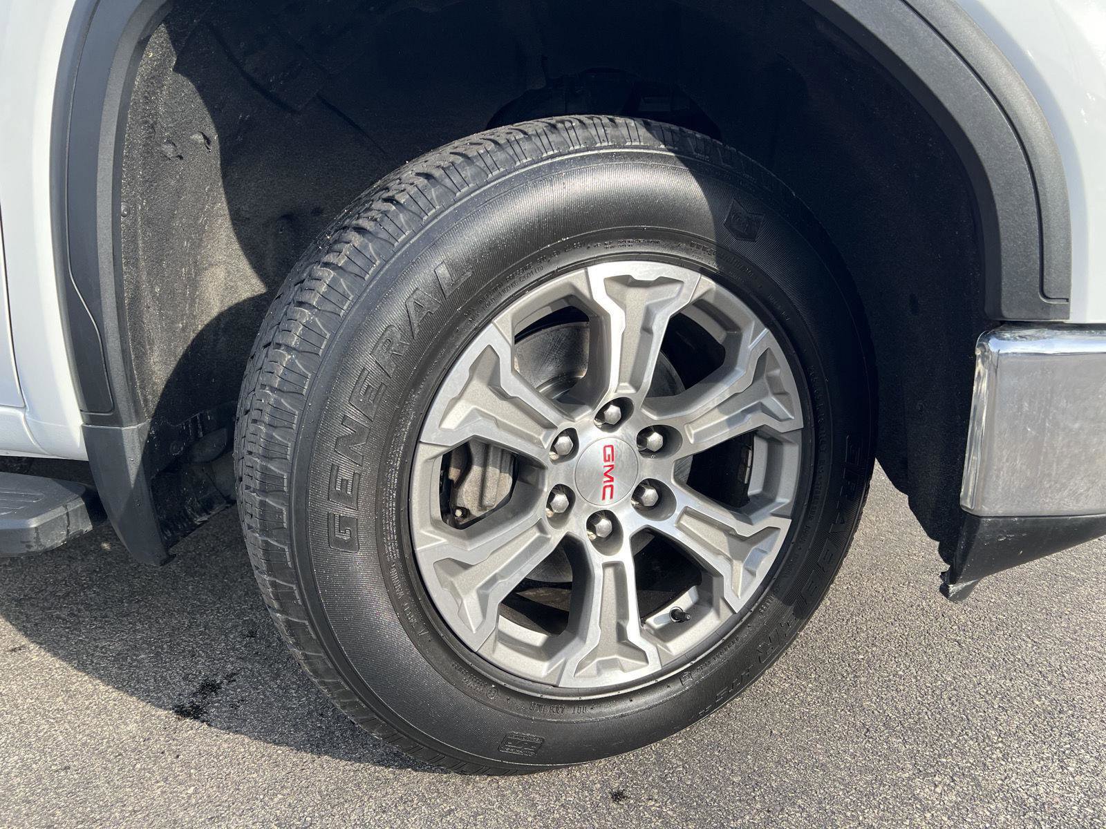 Used 2019 GMC Sierra 1500 SLE w/ SLE Value Package image 2