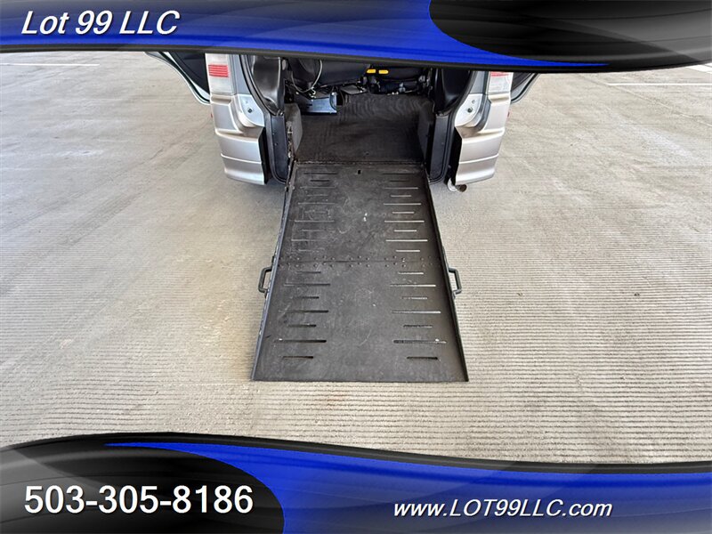 Used 2005 Scion xB FWD image 6