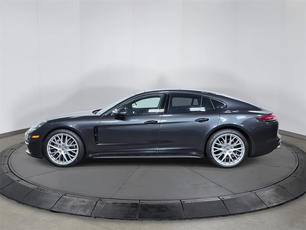 Used 2019 Porsche Panamera 4 image 3