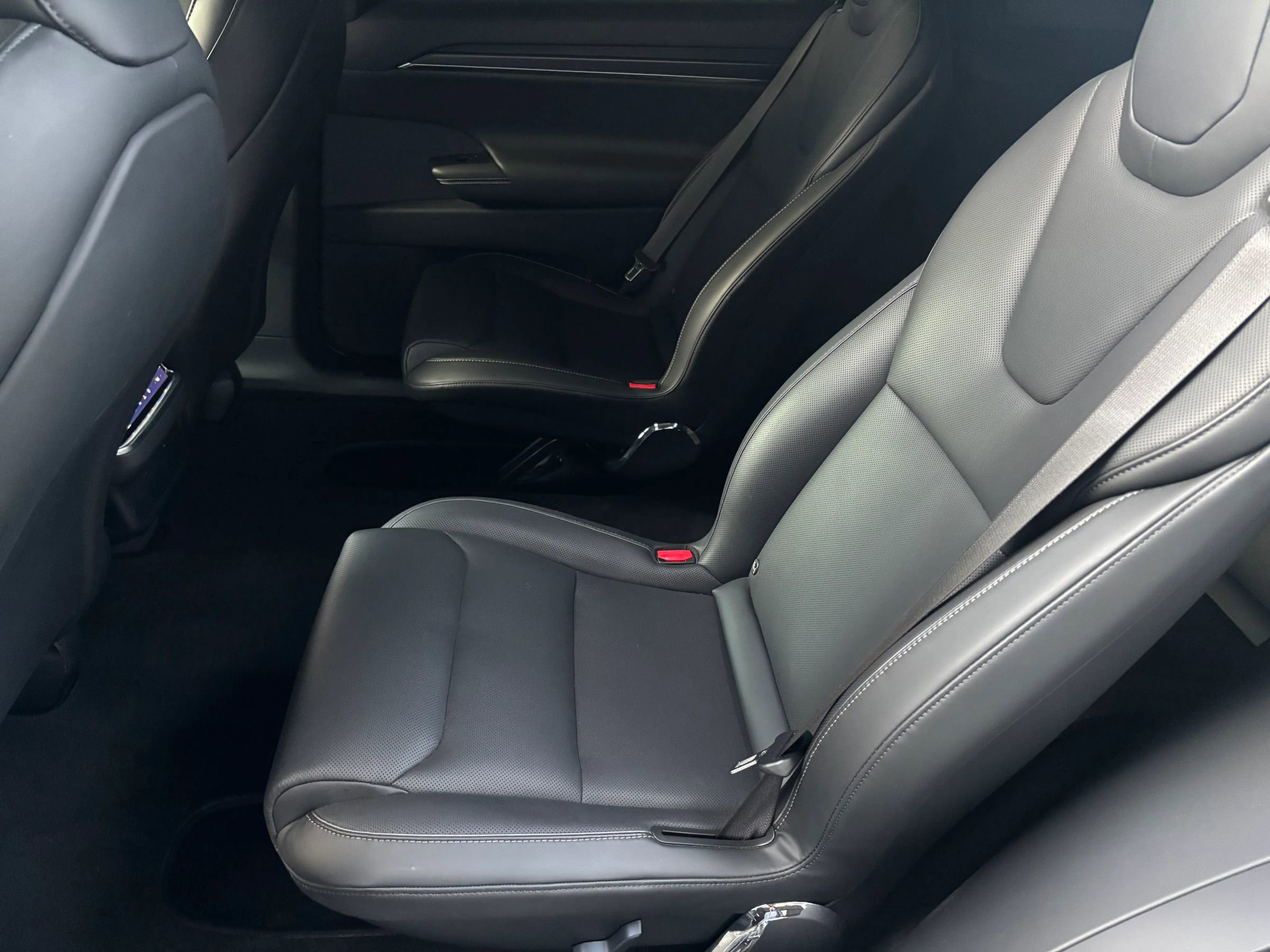 Used 2024 Tesla Model X Plaid image 15