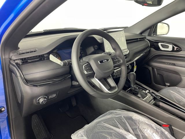 New 2026 Jeep Compass Latitude AWD/4WD image 2