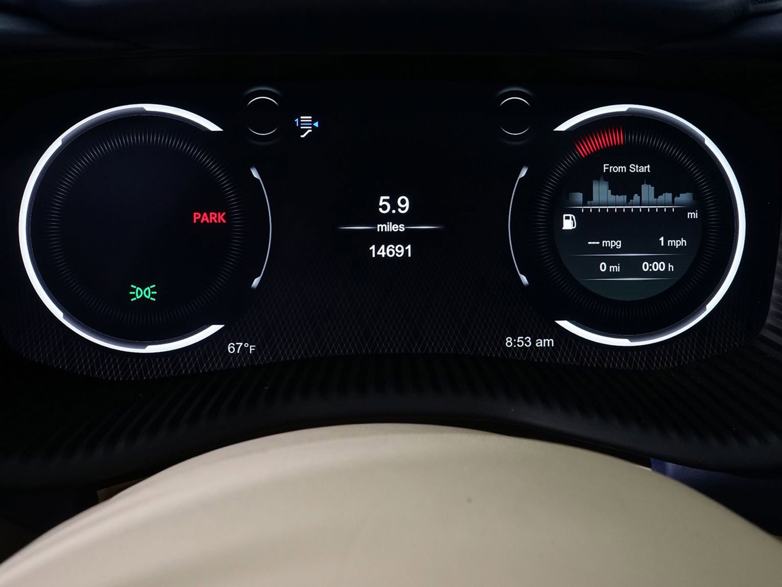 Used 2021 Aston Martin DBX image 22