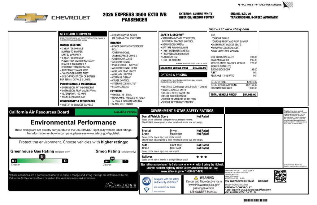 Used 2025 Chevrolet Express 3500 LT w/ LT Preferred Equipment Group RWD image 2