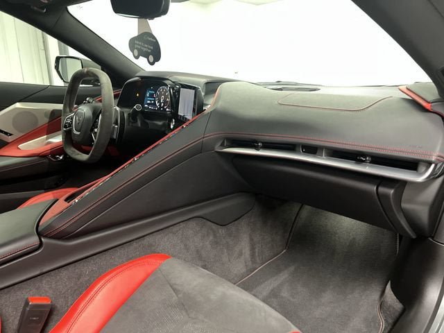 Certified 2022 Chevrolet Corvette Stingray Preferred Cpe w/ Z51 Performance Package RWD image 25
