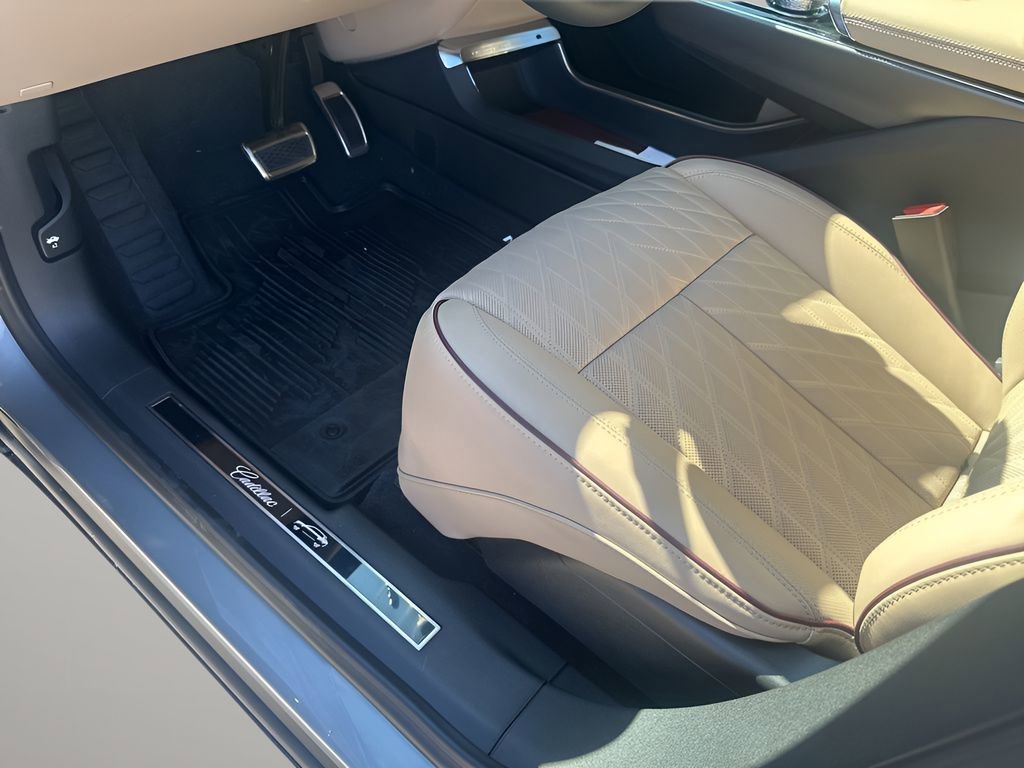 New 2026 Cadillac Lyriq Signature Luxury w/ Nappa Leather Package image 25