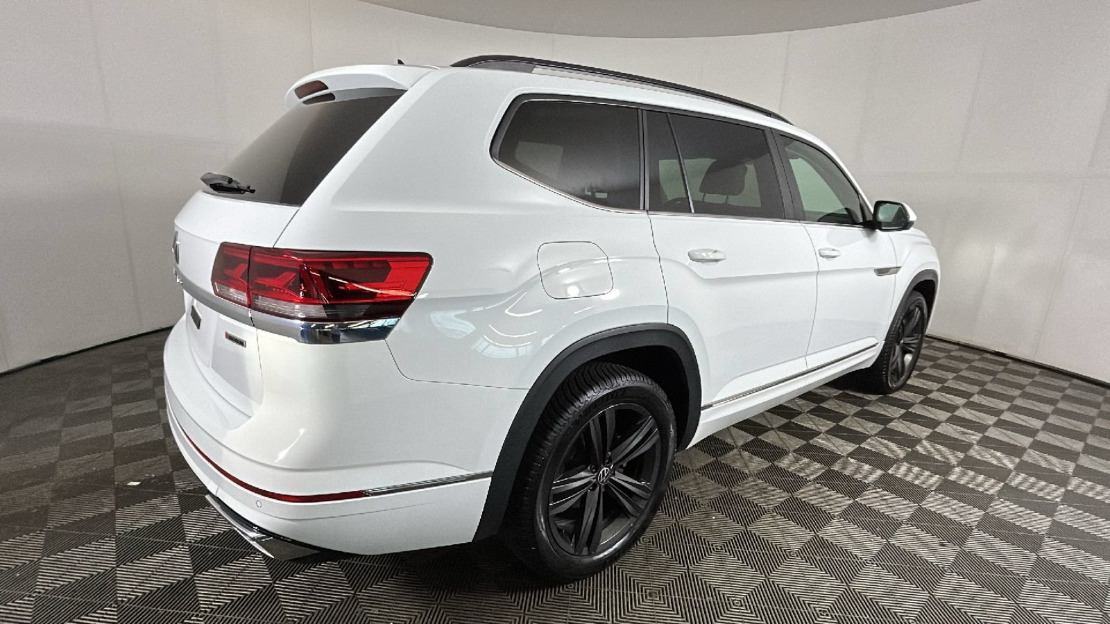 Used 2021 Volkswagen Atlas SE w/ Panoramic Sunroof Package AWD/4WD video 3