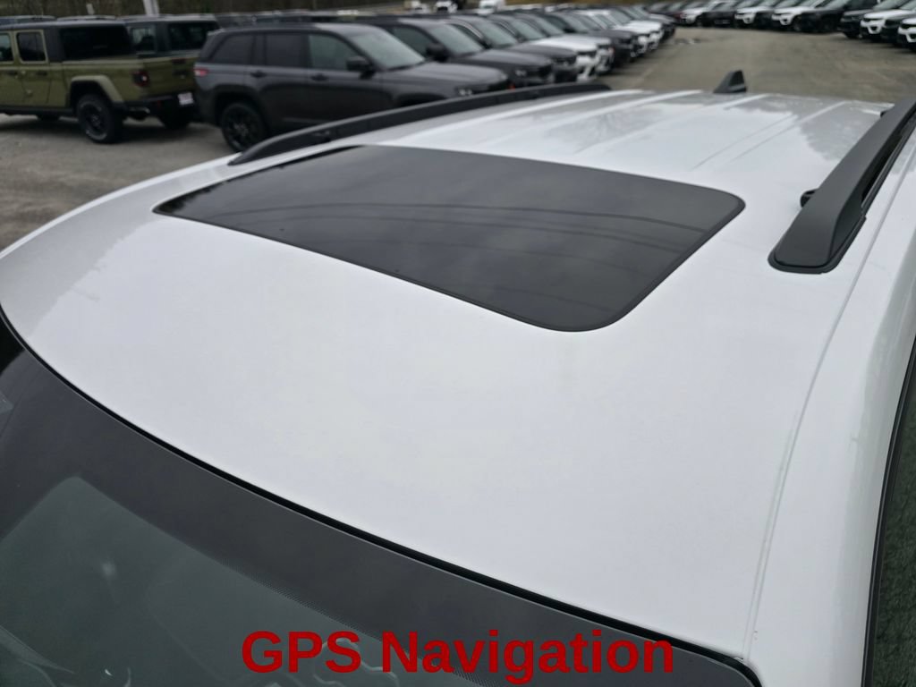 New 2026 Jeep Grand Cherokee Altitude AWD/4WD image 22