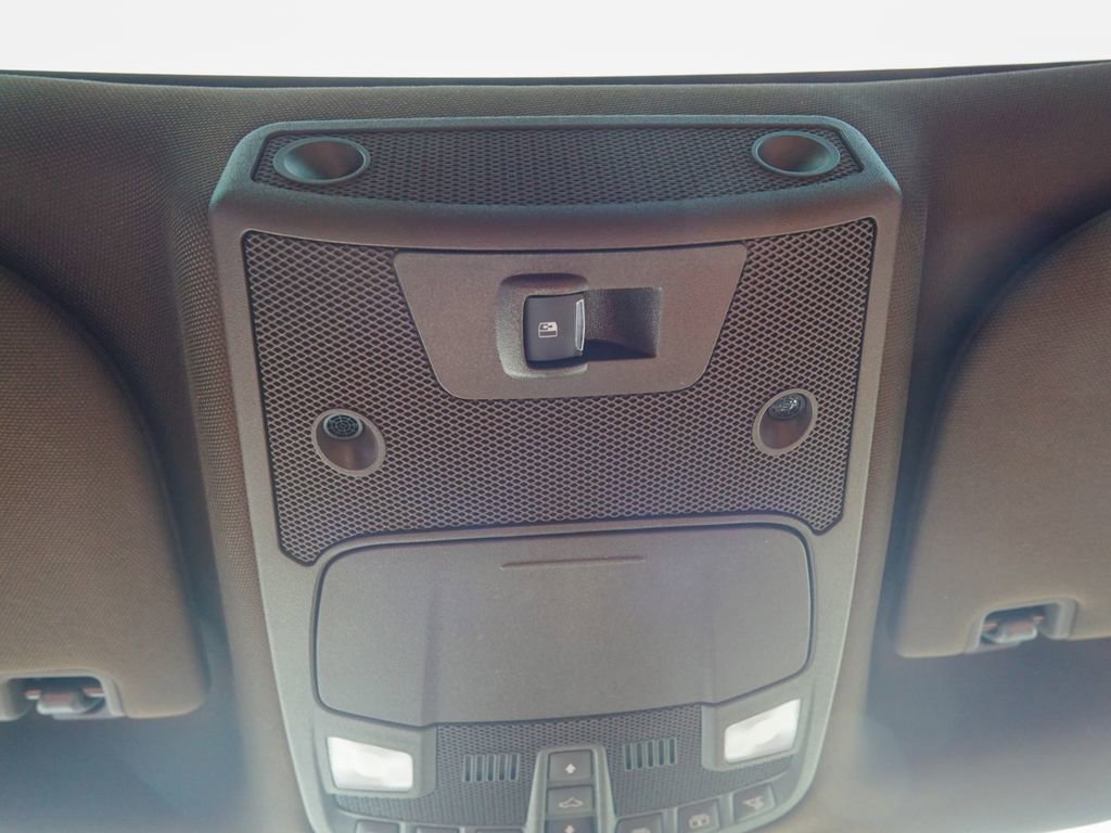 Used 2018 Ford F150 King Ranch w/ Equipment Group 601A Luxury image 40