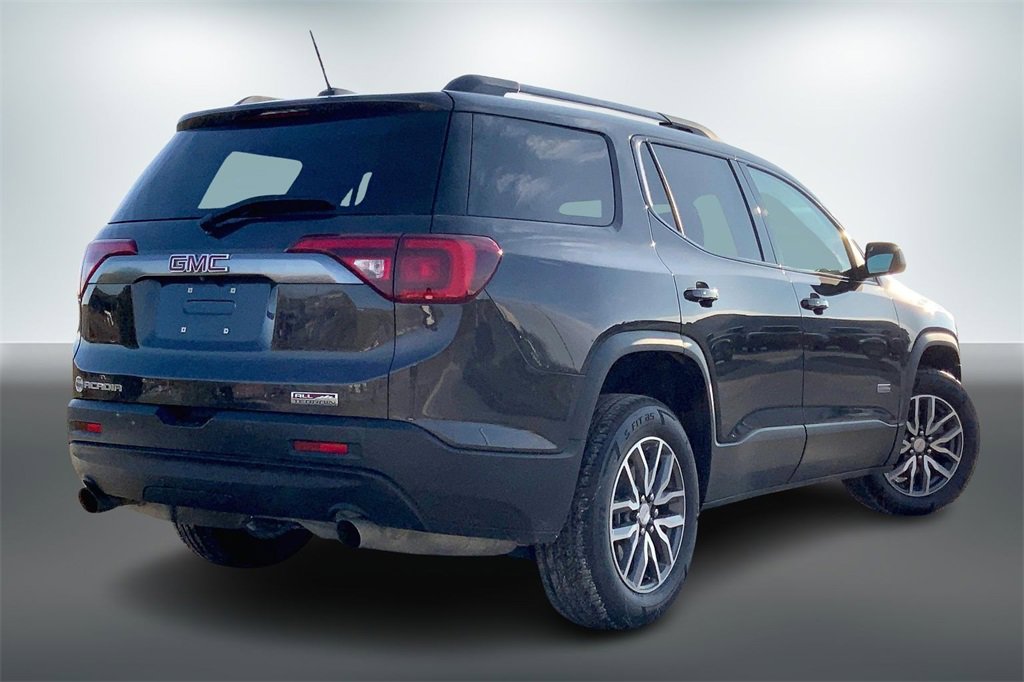 Used 2017 GMC Acadia SLE w/ Driver Alert Package I image 5