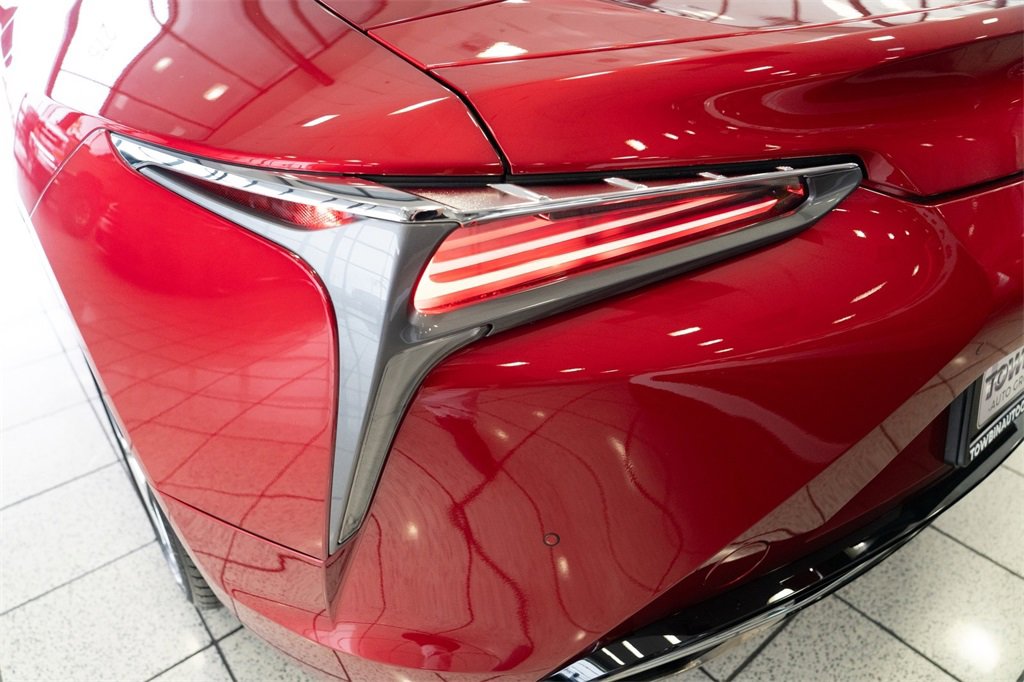 Used 2022 Lexus LC 500 Coupe w/ Performance Package image 26