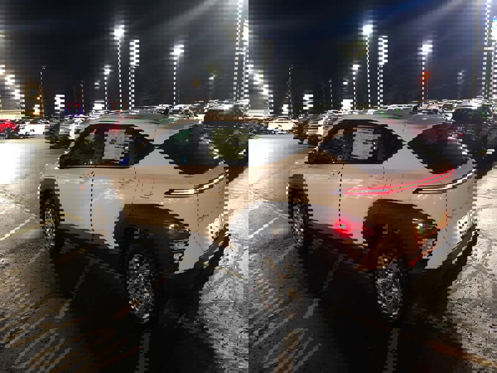 New 2026 Hyundai Kona SE image 6