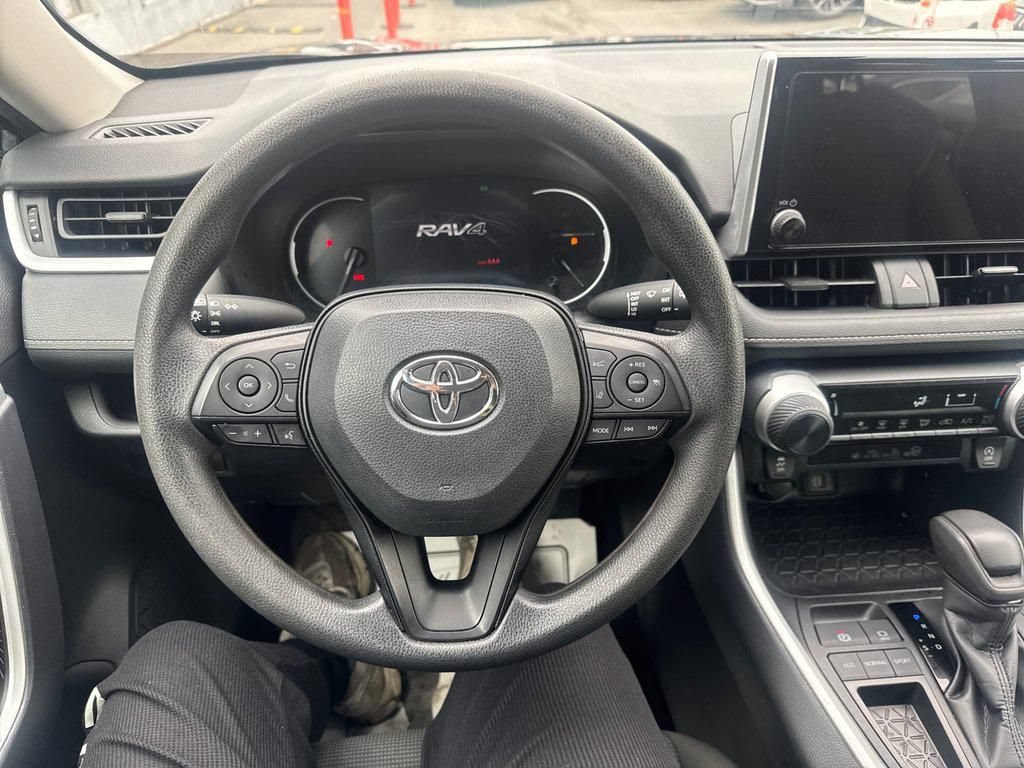 Used 2024 Toyota RAV4 LE FWD image 34
