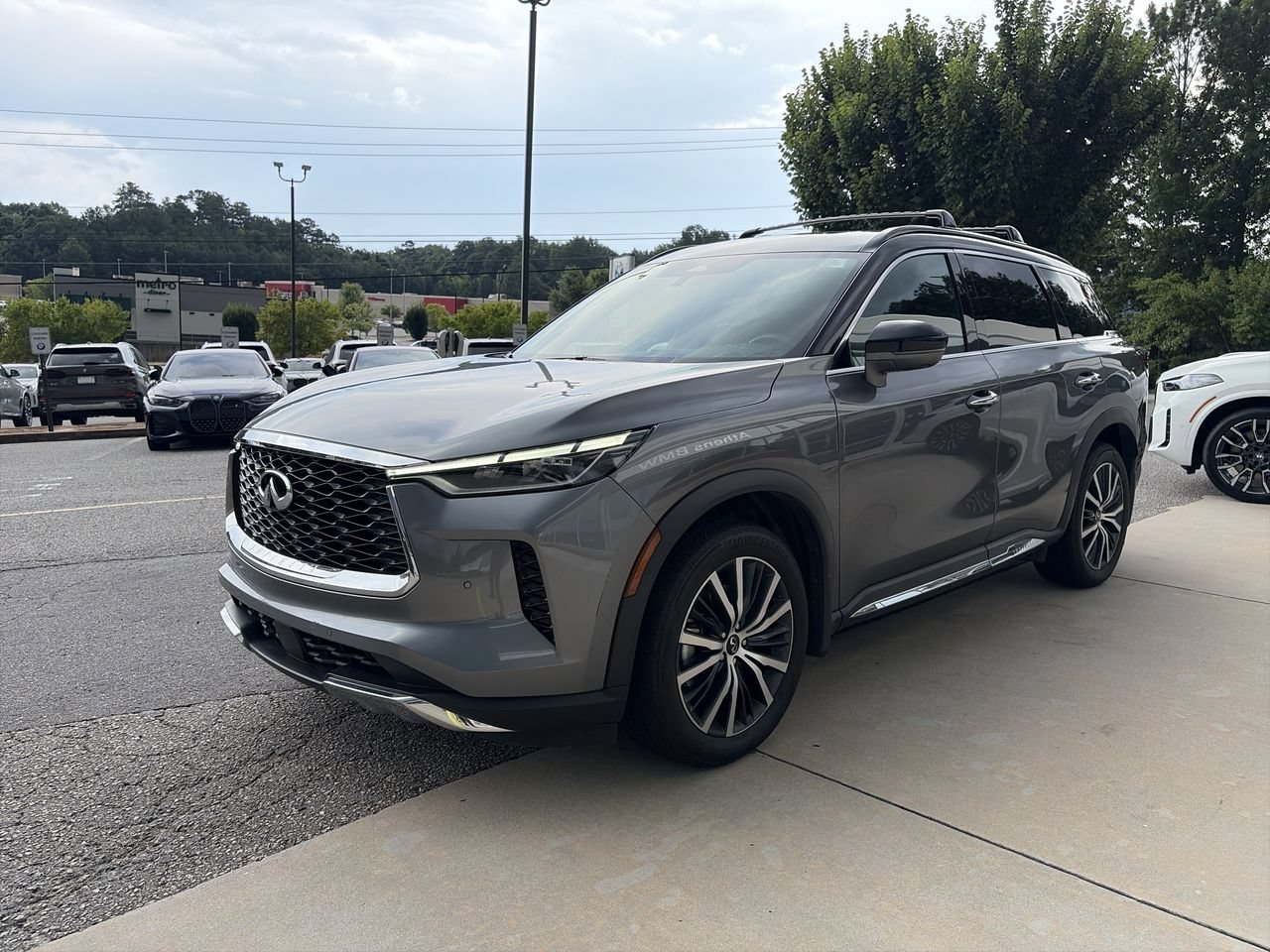 Used 2022 INFINITI QX60 Autograph w/ Cargo Package AWD/4WD image 4