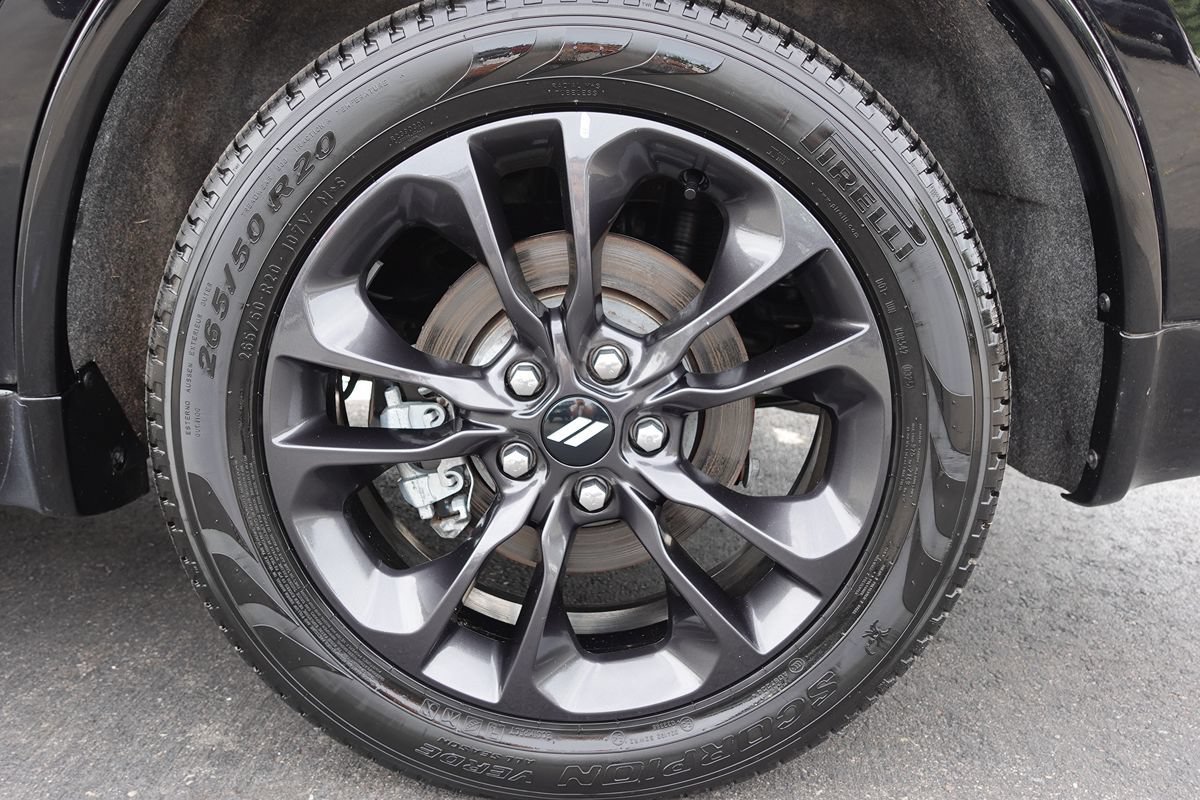 Used 2025 Dodge Durango R/T w/ Blacktop Package AWD/4WD image 49