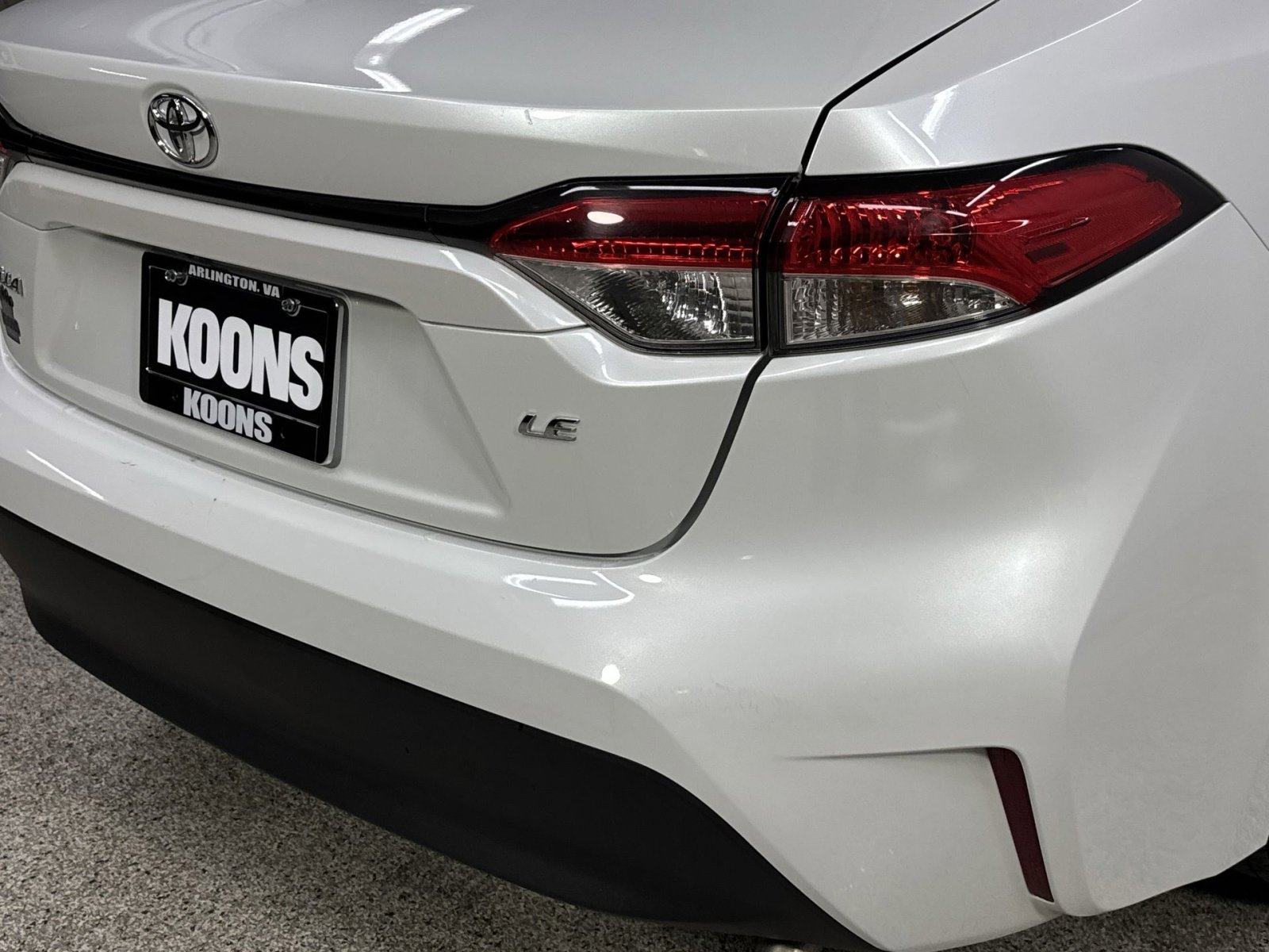Used 2024 Toyota Corolla LE FWD image 38