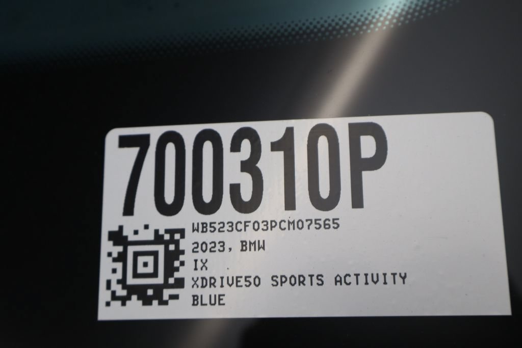 Used 2023 BMW iX xDrive50 AWD/4WD image 40