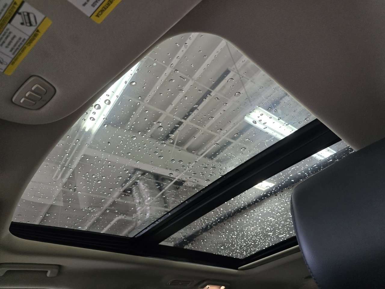 Used 2022 Ford Expedition Max XLT image 3