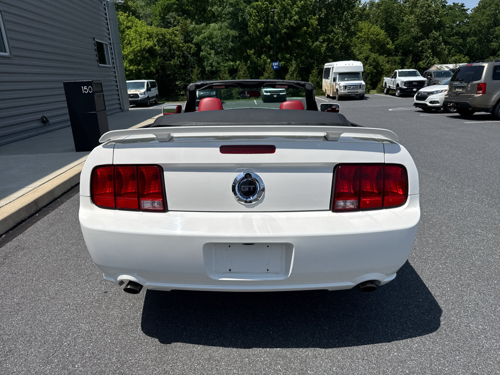 Used 2006 Ford Mustang GT Premium RWD image 15