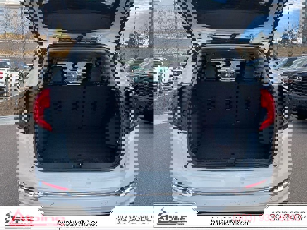 Used 2024 GMC Terrain Denali image 20