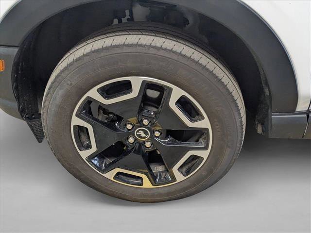 Certified 2024 Ford Bronco Sport Outer Banks w/ Tech Package image 9