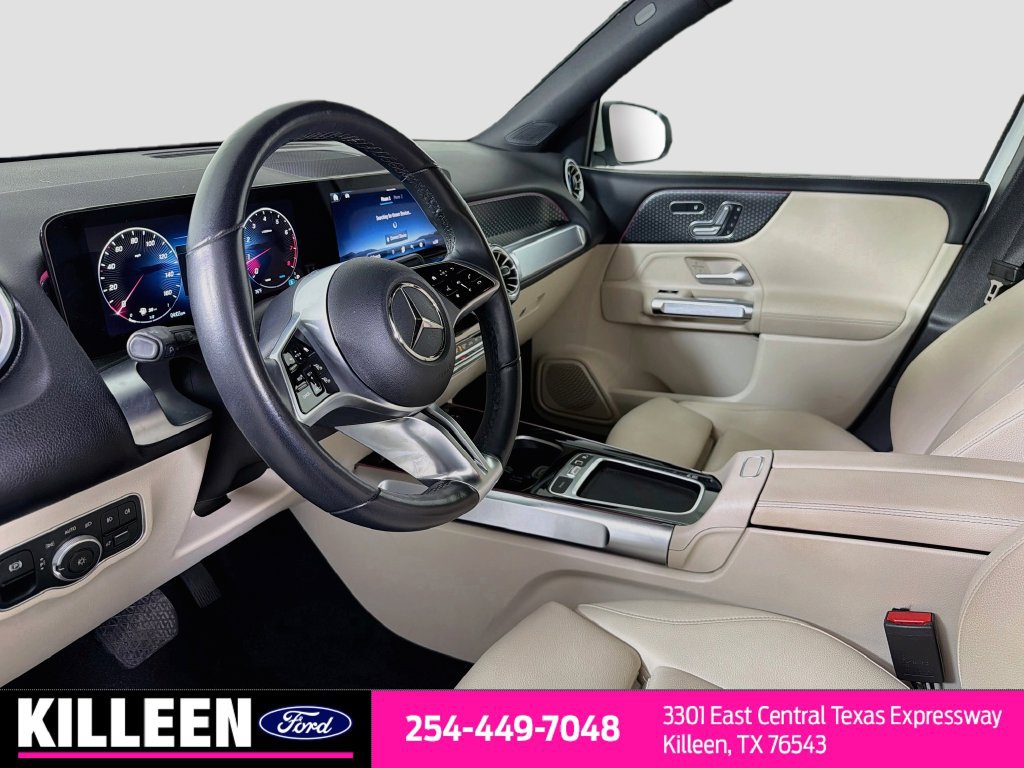 Used 2025 Mercedes-Benz GLB 250 image 10