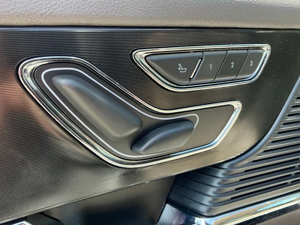Used 2021 Lincoln Corsair FWD image 25