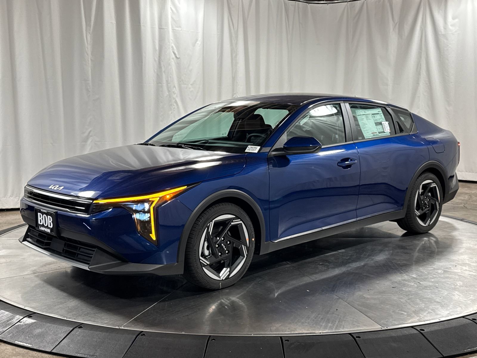 New 2026 Kia K4 EX FWD image 1