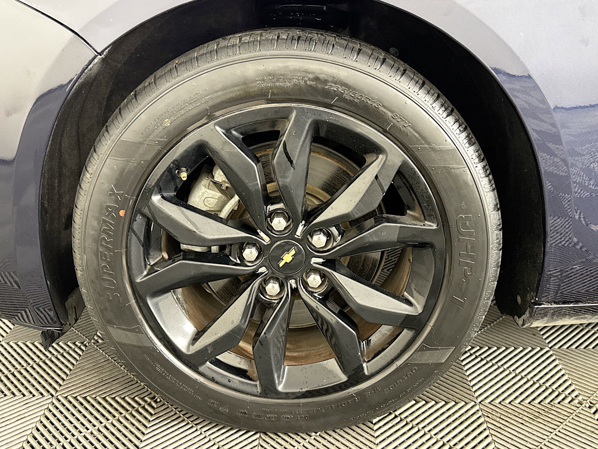 Used 2018 Chevrolet Impala LT w/ Sunroof and Spoiler Package image 37