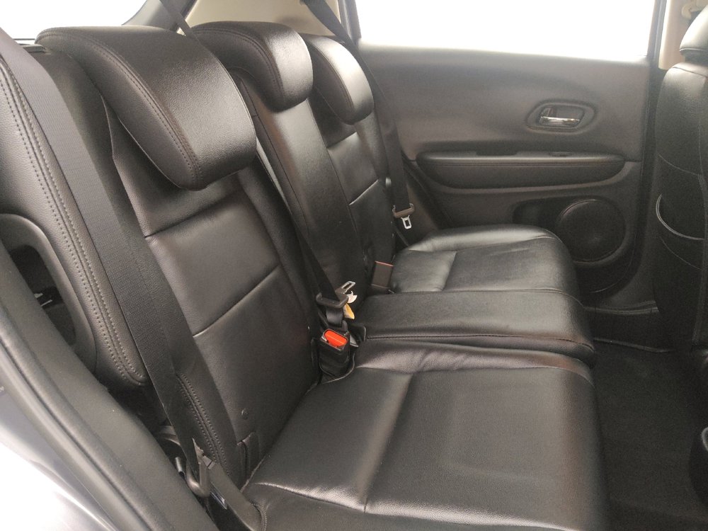 Used 2017 Honda HR-V LX image 19