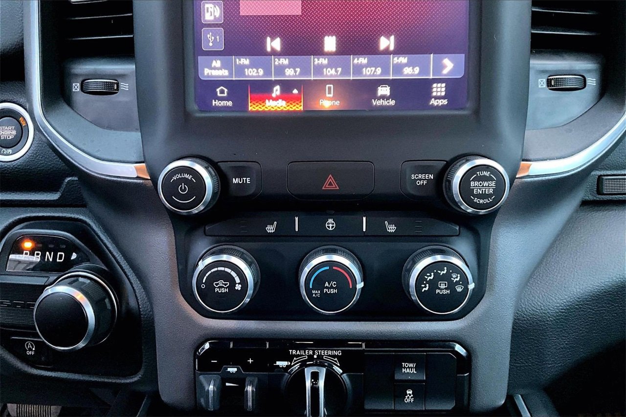 Certified 2024 RAM 1500 Big Horn w/ Trailer Tow Group image 17