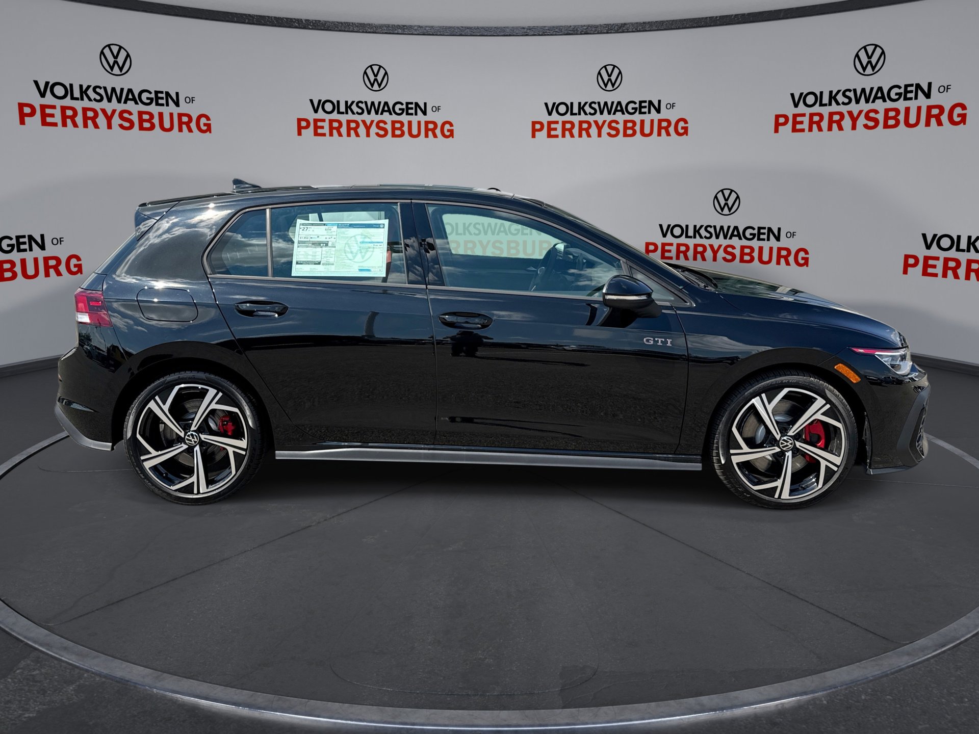 New 2025 Volkswagen GTI SE image 9