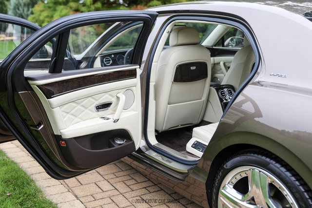 Used 2014 Bentley Flying Spur W12 AWD/4WD image 45