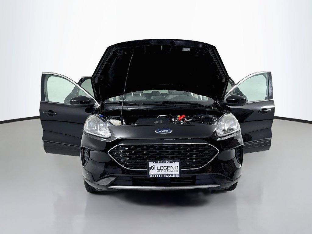 Used 2020 Ford Escape SE FWD image 19