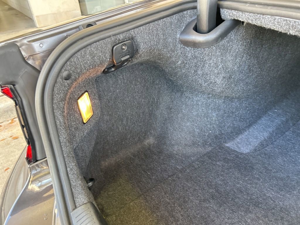 Used 2023 Dodge Charger R/T w/ Blacktop Package image 32