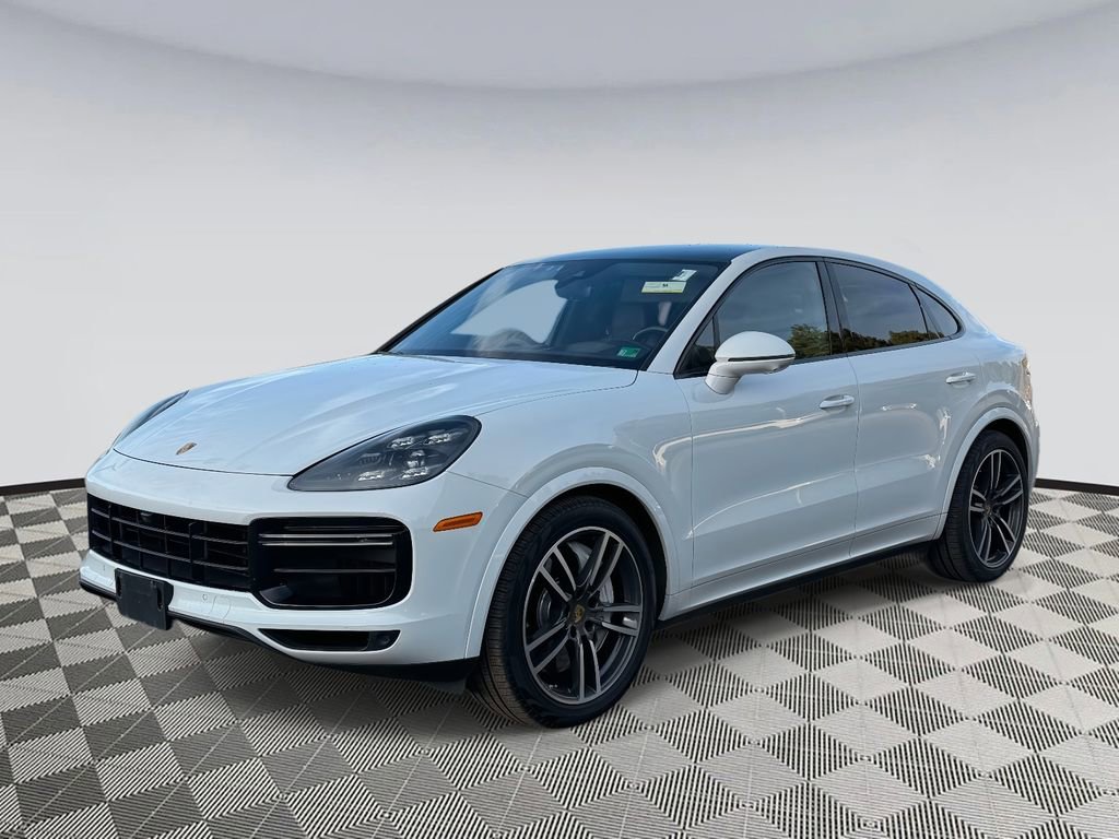 Used 2020 Porsche Cayenne Turbo image 5