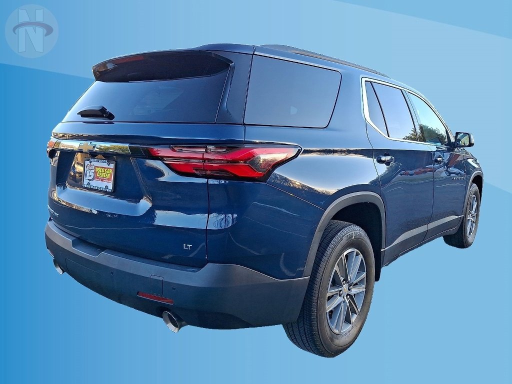 Used 2023 Chevrolet Traverse LT image 12