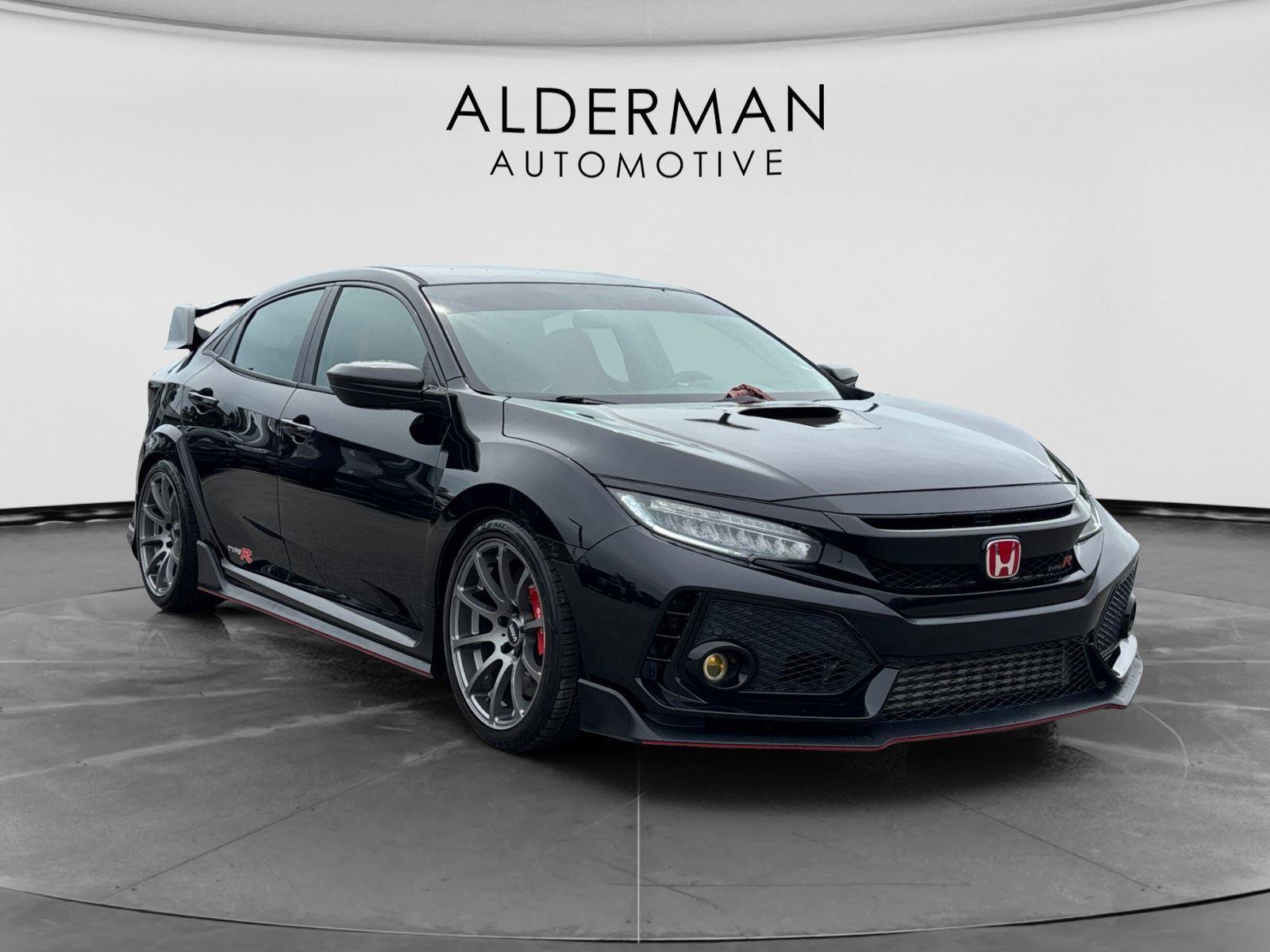 Used 2017 Honda Civic Type R image 8