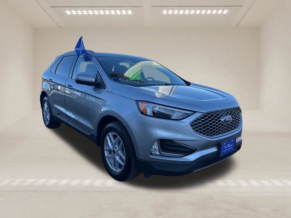 Used 2023 Ford Edge SEL w/ Convenience Package image 1