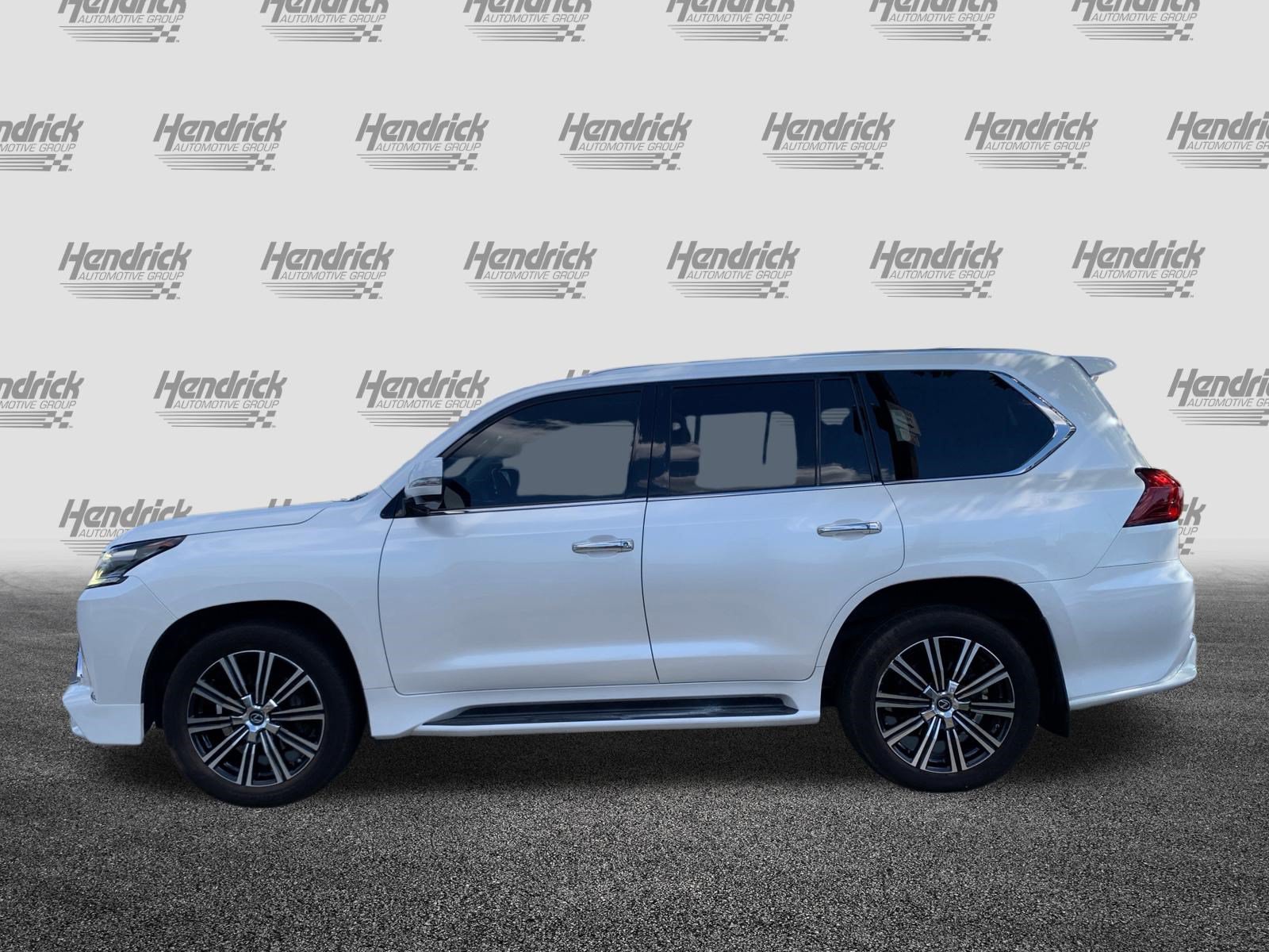 Used 2019 Lexus LX 570 4WD w/ Luxury Package image 7