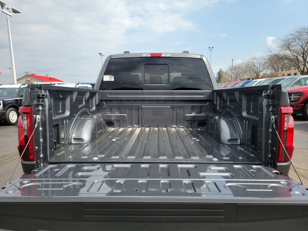 New 2026 Ford F150 XLT image 10