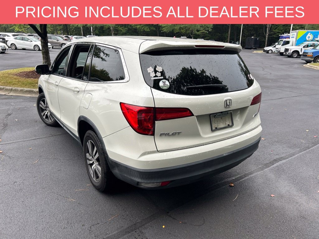 Used 2017 Honda Pilot EX image 4