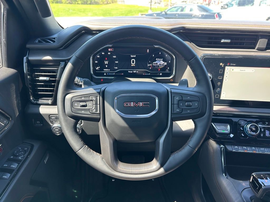 Used 2024 GMC Sierra 1500 AT4 w/ AT4 Preferred Package image 4