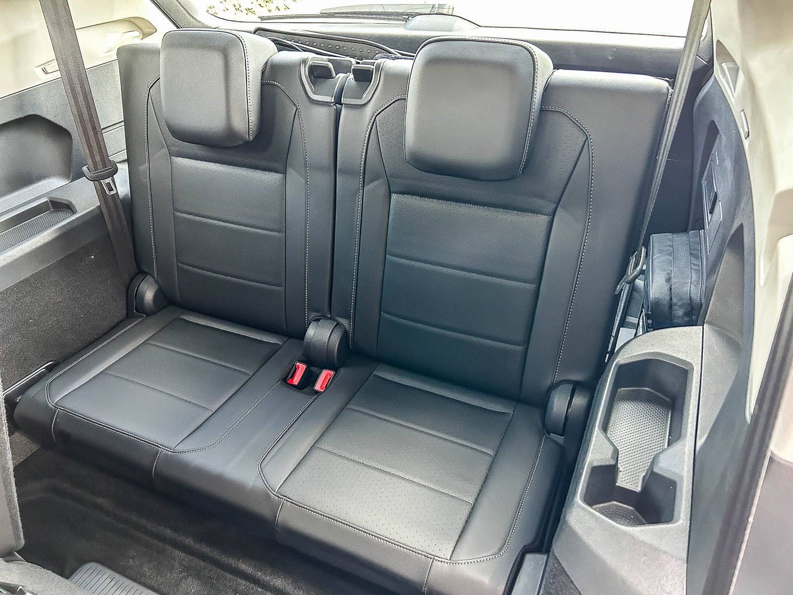 Used 2020 Volkswagen Tiguan SE FWD image 20