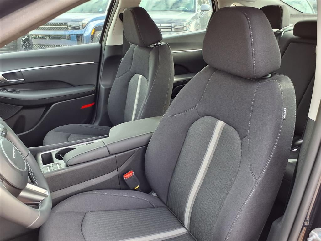 New 2026 Hyundai Sonata SEL FWD image 12