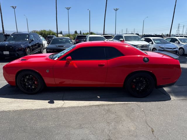 Used 2016 Dodge Challenger SRT Hellcat RWD image 3