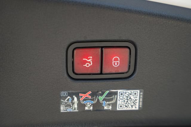 Certified 2024 Mercedes-Benz CLE 300 4MATIC Coupe image 11