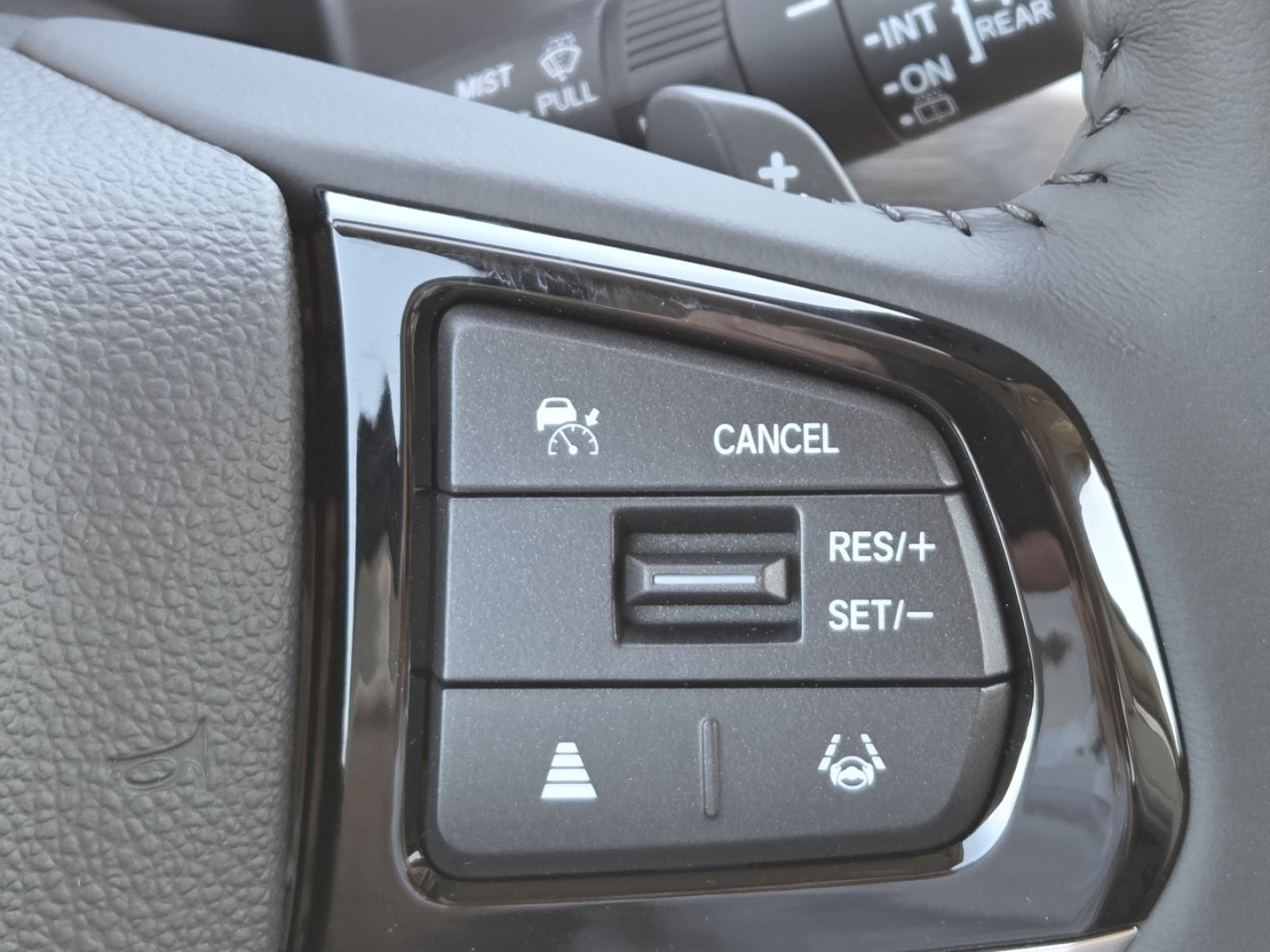 New 2026 Honda Odyssey EX-L image 7